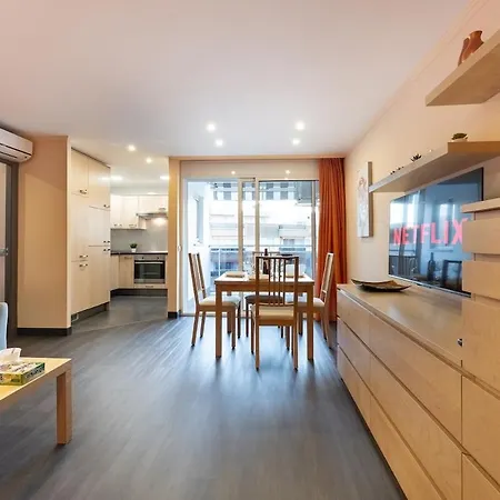 Salou-danubio-center-pool-2bed-portavntura-aa-wifi17 아파트